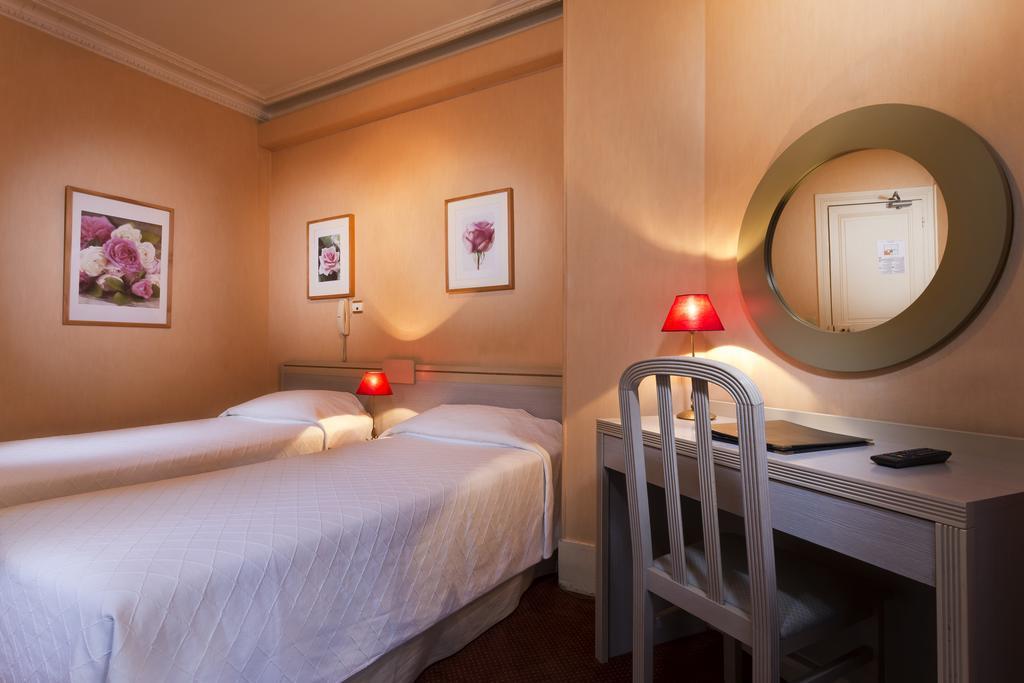 Hotel Donjon Vincennes Luaran gambar