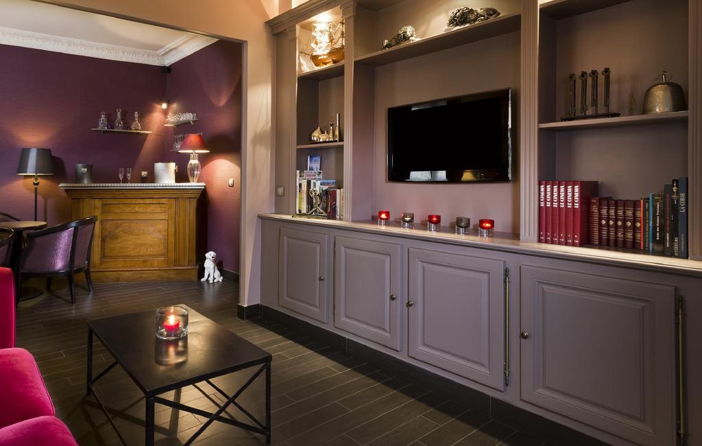 Hotel Donjon Vincennes Luaran gambar