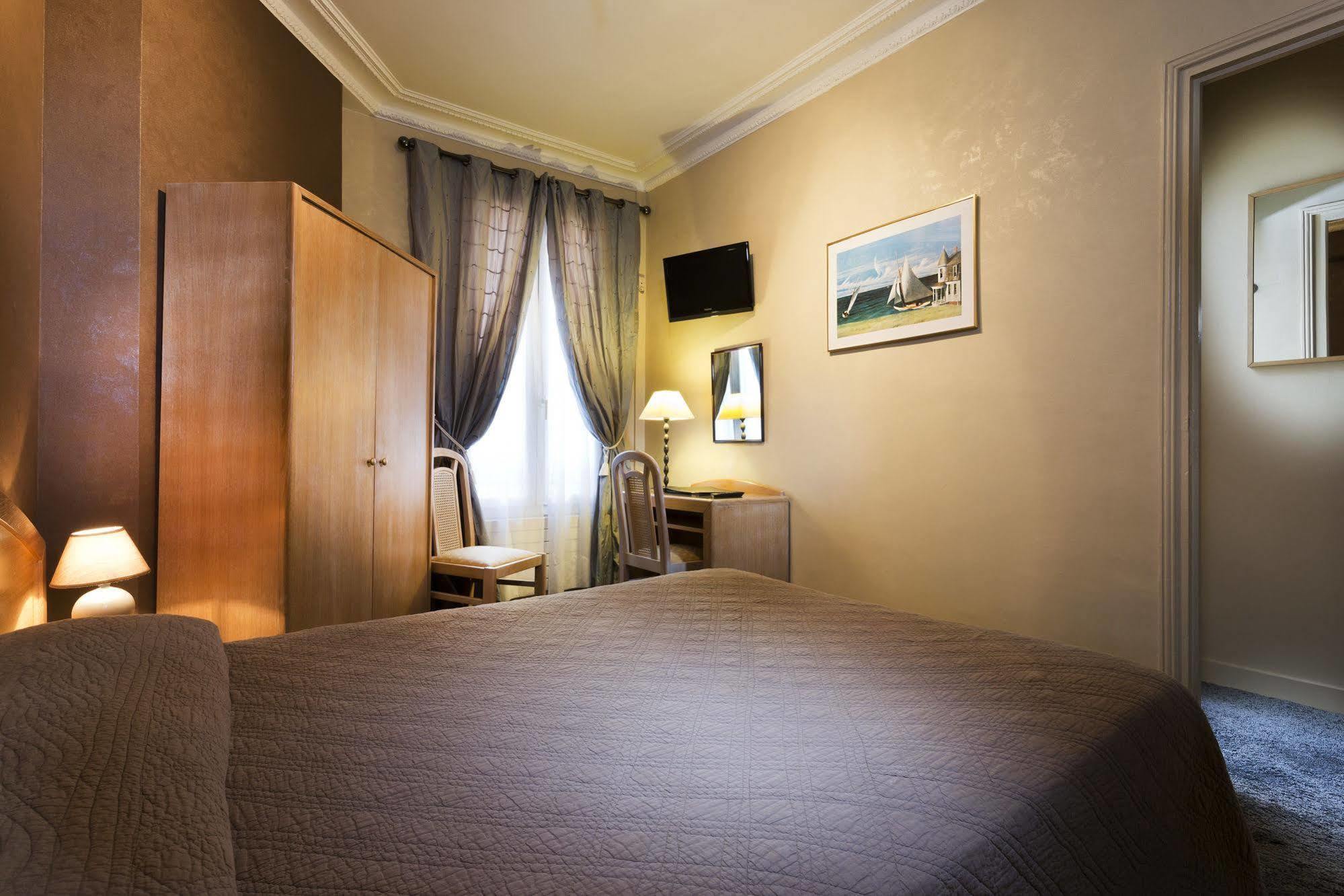 Hotel Donjon Vincennes Luaran gambar
